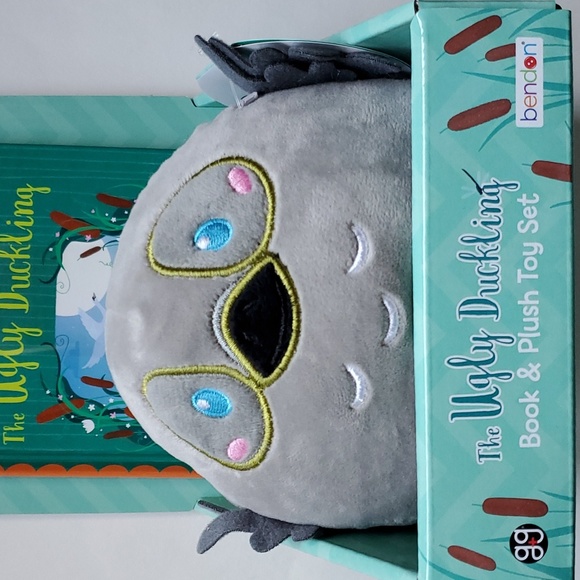 NWT Ugly Duckling Book/Squishees Plush Toy - Picture 2 of 7